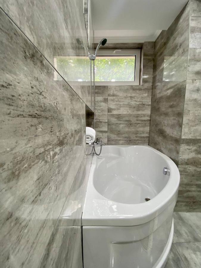 Ultracentral Velvet Home !! Chisinau Eksteriør bilde